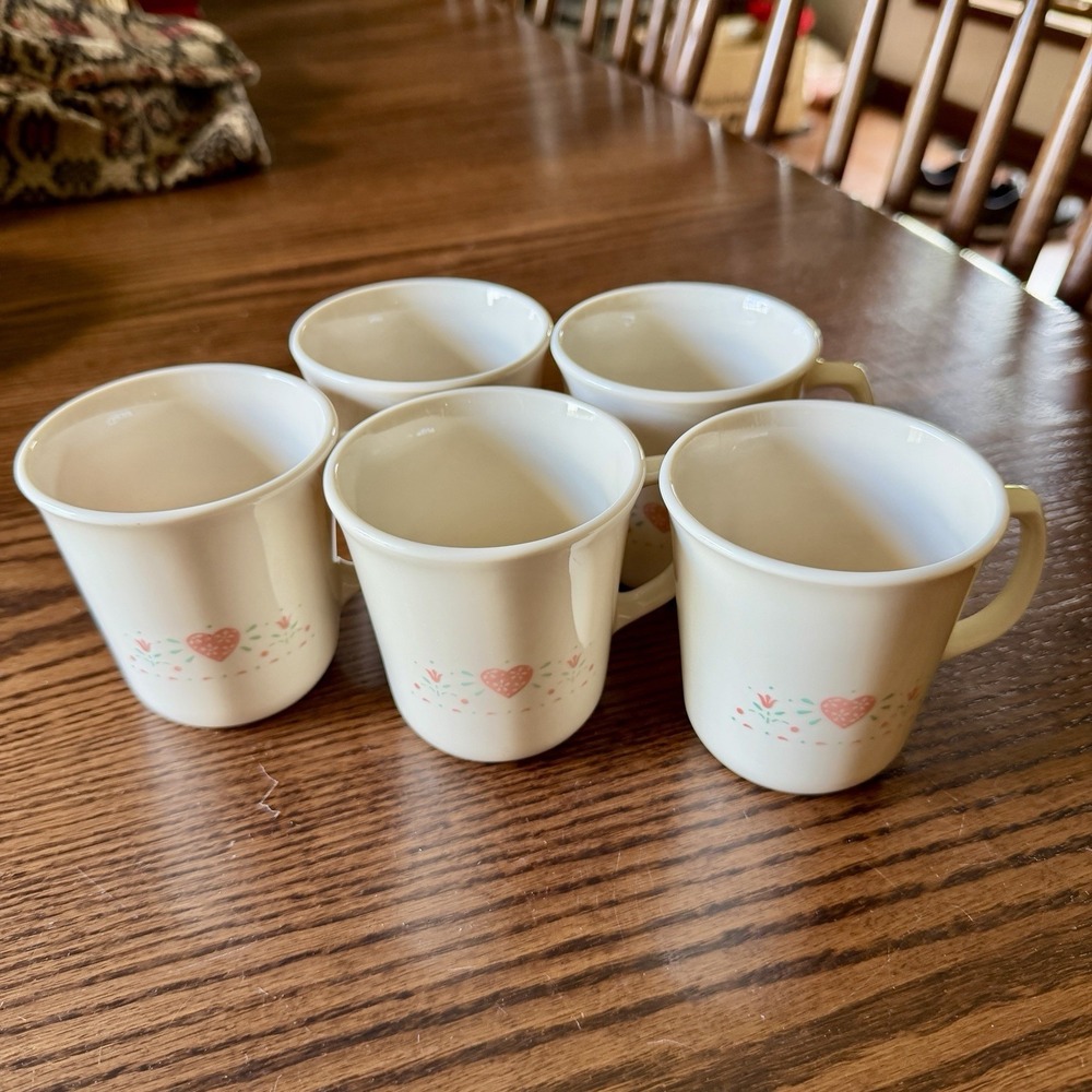 Vintage Corelle Forever Yours Set of 5 Mugs/Cups Hearts Valentine